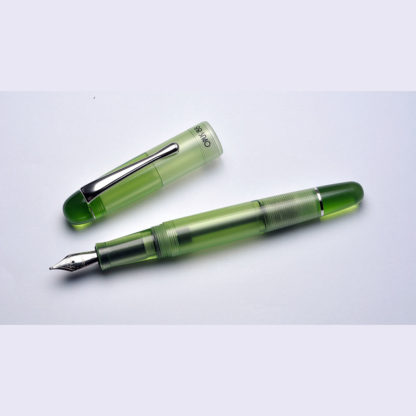 Opus 88 Picnic Green Fountain Pen